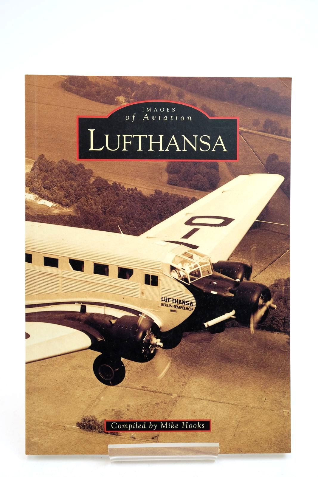 Photo of LUFTHANSA (IMAGES OF AVIATION)- Stock Number: 2139185