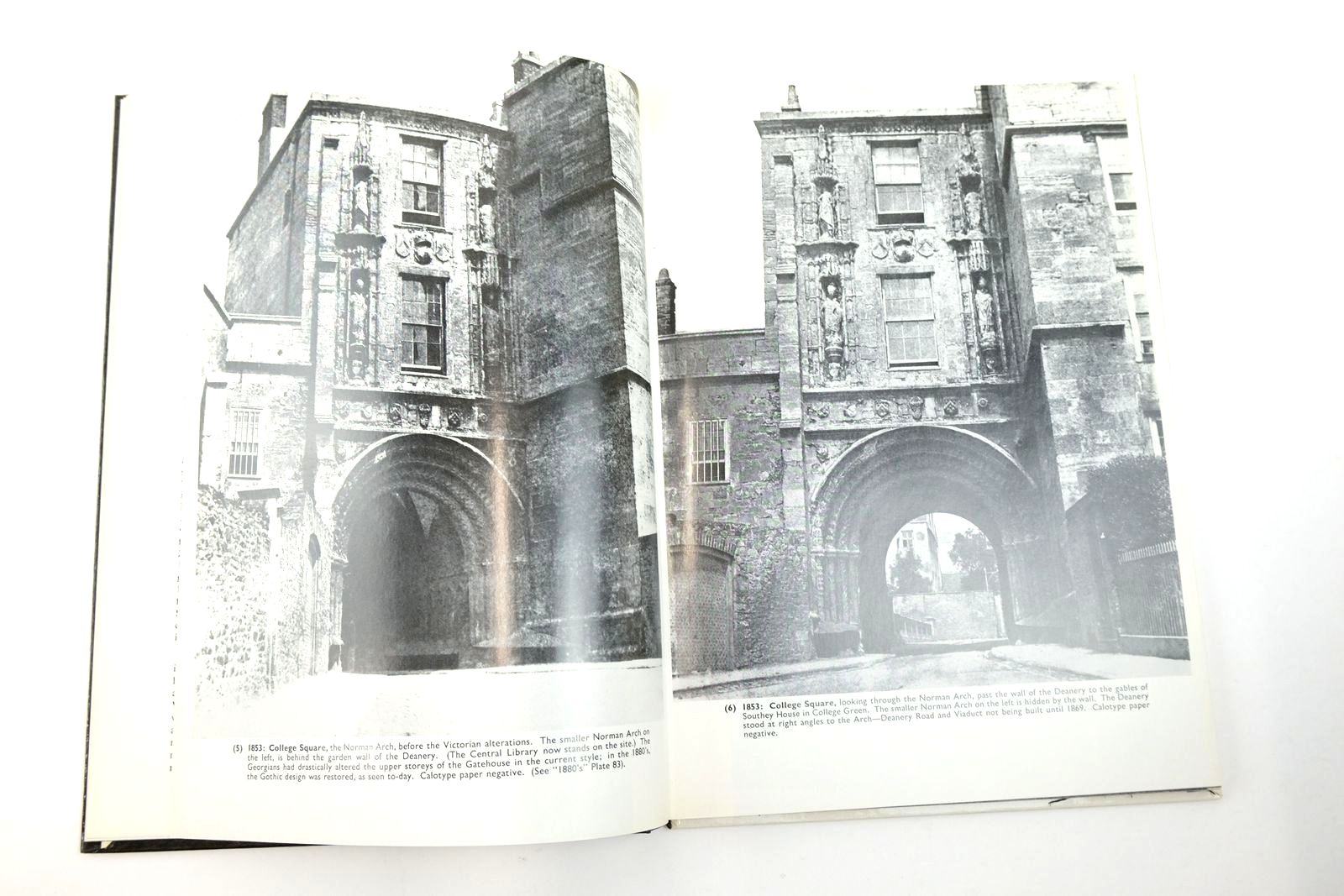 Photo of BRISTOL'S EARLIEST PHOTOGRAPHS written by Winstone, Reece published by Reece Winstone (STOCK CODE: 2139668)  for sale by Stella & Rose's Books