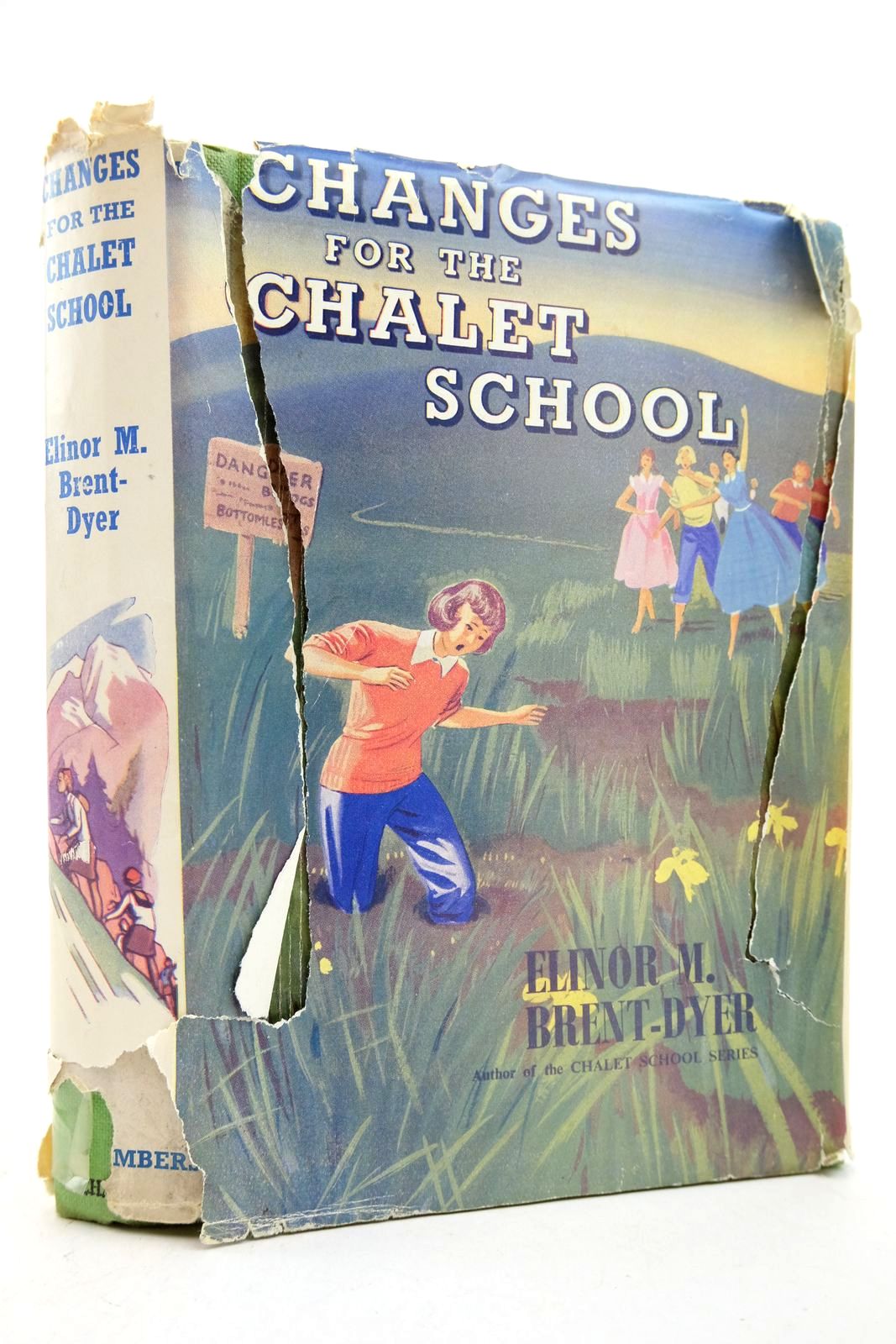 Photo of CHANGES FOR THE CHALET SCHOOL written by Brent-Dyer, Elinor M. published by W. &amp; R. Chambers Limited (STOCK CODE: 2140004)  for sale by Stella & Rose's Books