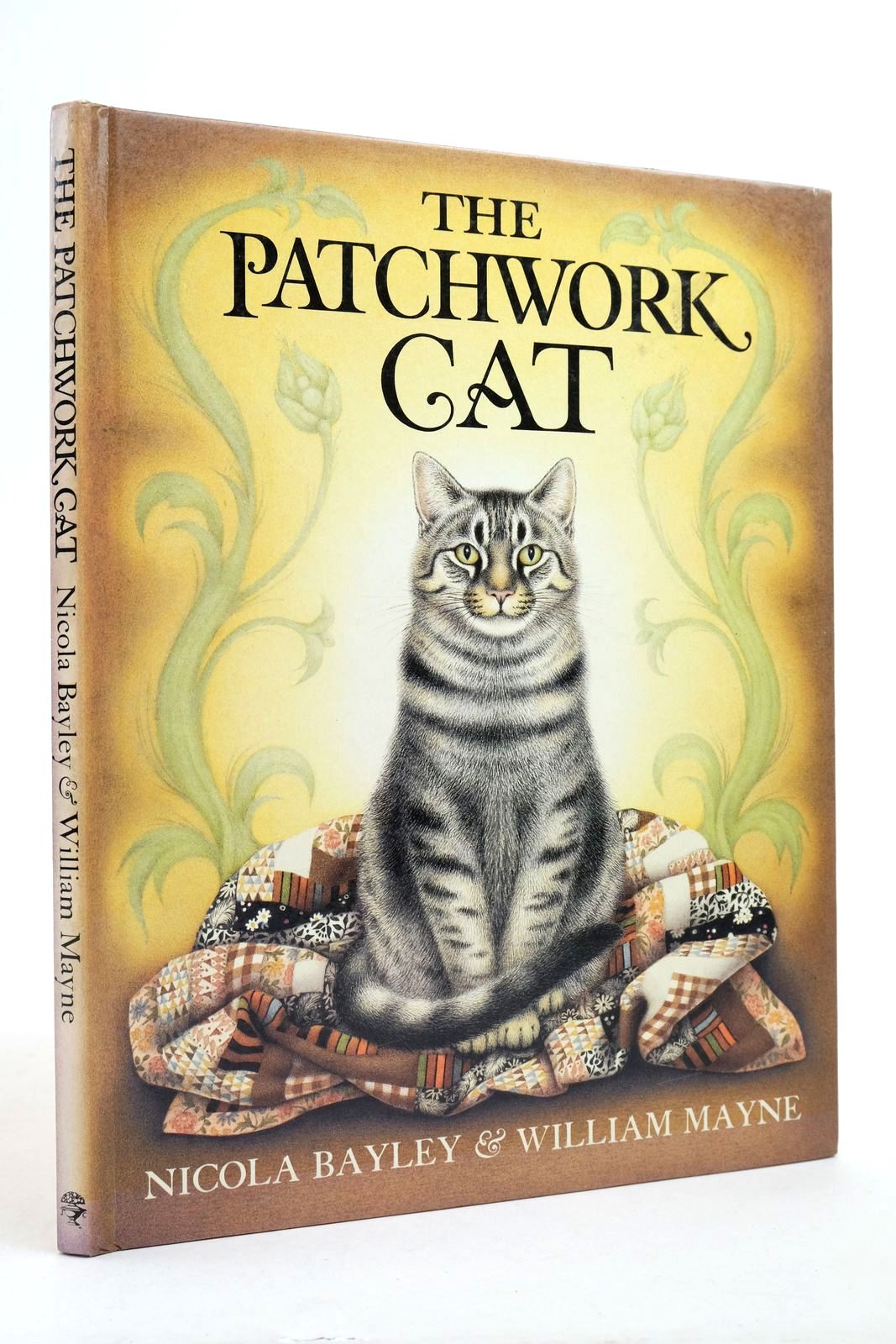 Photo of THE PATCHWORK CAT- Stock Number: 2140276