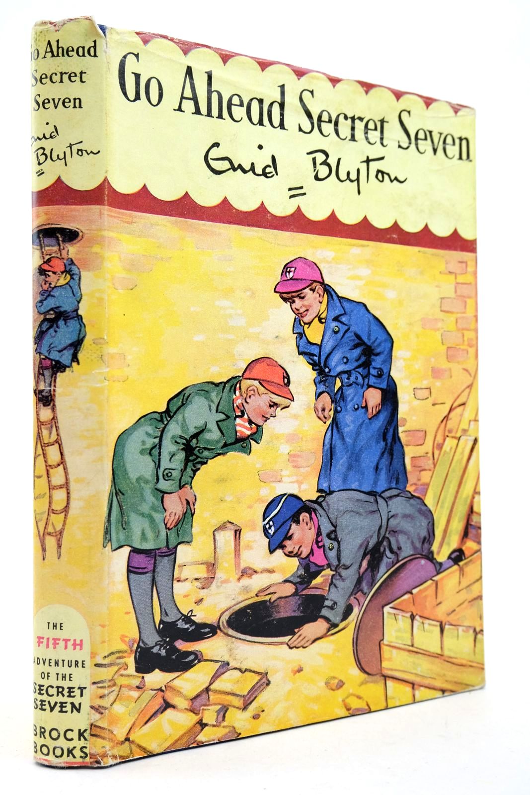 Photo of GO AHEAD SECRET SEVEN written by Blyton, Enid illustrated by Kay, Bruno published by Brockhampton Press (STOCK CODE: 2140470)  for sale by Stella & Rose's Books