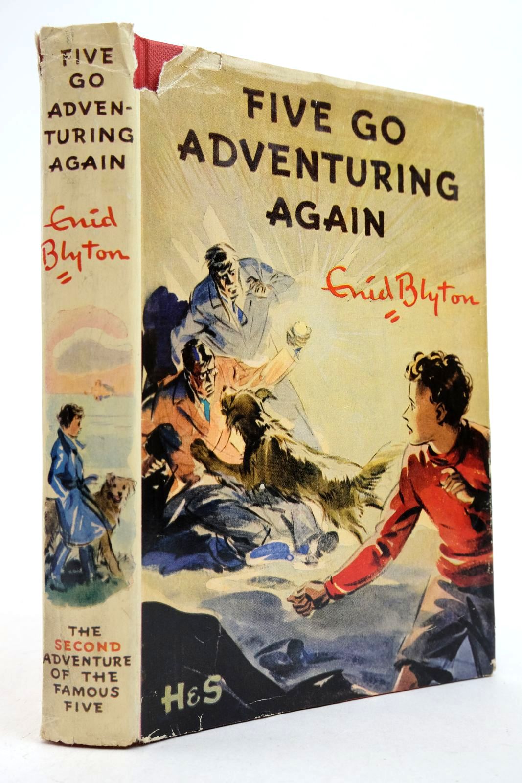Photo of FIVE GO ADVENTURING AGAIN written by Blyton, Enid illustrated by Soper, Eileen published by Hodder &amp; Stoughton (STOCK CODE: 2140494)  for sale by Stella & Rose's Books