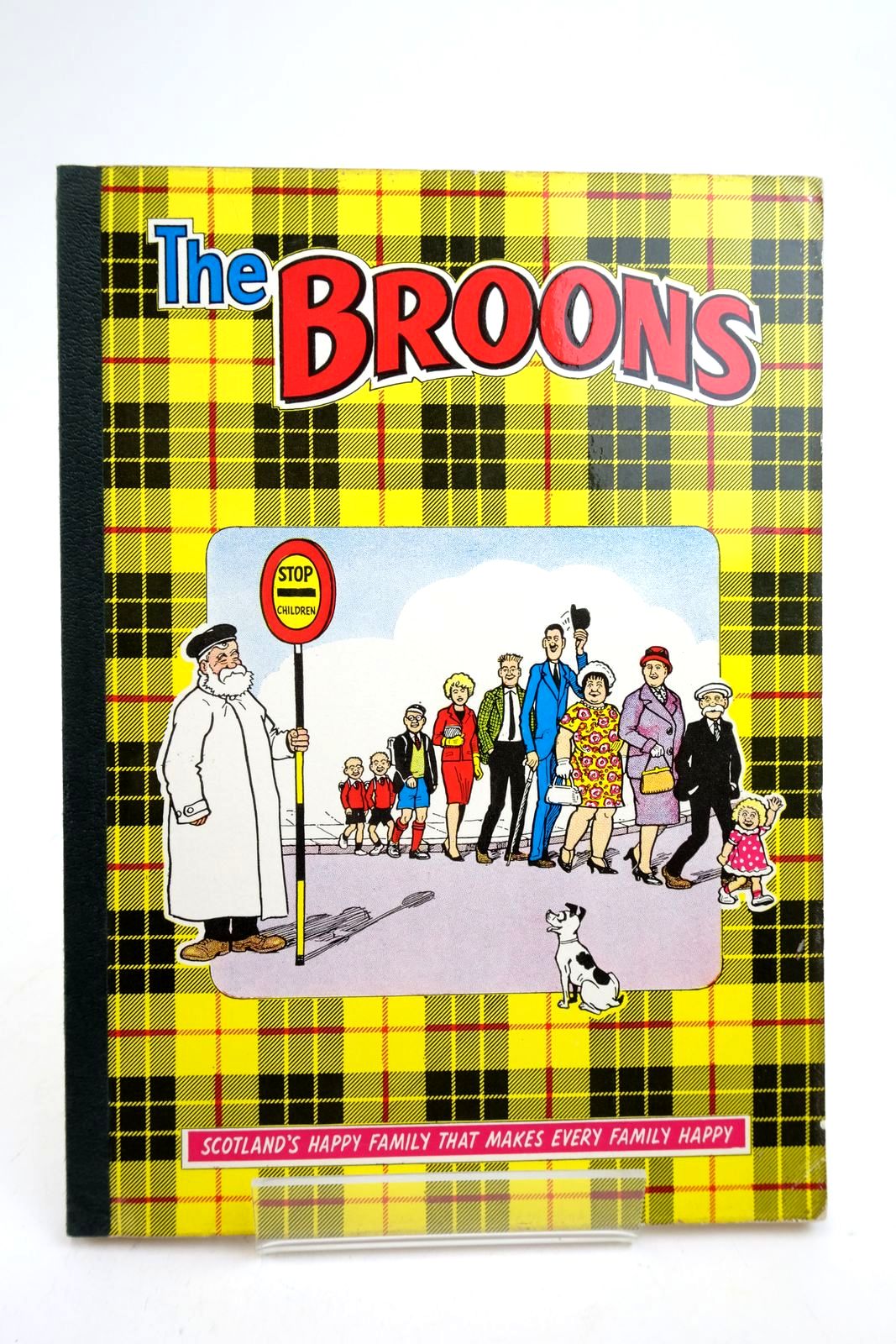 Photo of THE BROONS 1968 published by D.C. Thomson &amp; Co Ltd. (STOCK CODE: 2140614)  for sale by Stella & Rose's Books