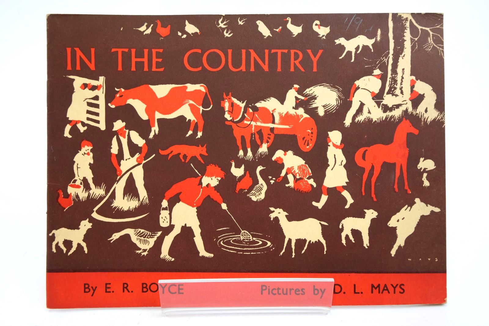 Photo of IN THE COUNTRY written by Boyce, E.R. illustrated by Mays, D.L. published by Macmillan & Co. (STOCK CODE: 2140690)  for sale by Stella & Rose's Books