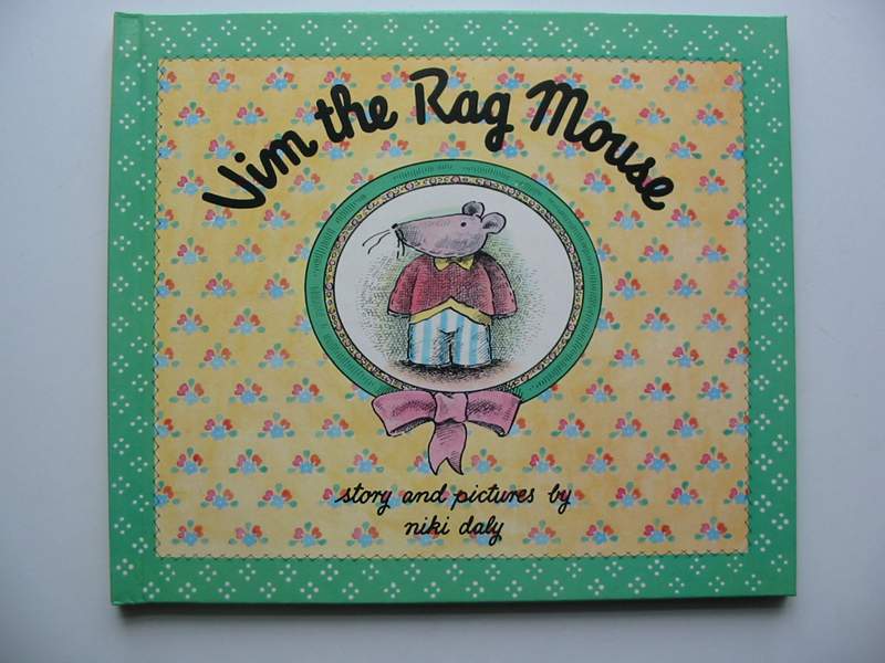 Photo of VIM THE RAG MOUSE written by Daly, Niki illustrated by Daly, Niki published by Victor Gollancz Ltd. (STOCK CODE: 446847)  for sale by Stella & Rose's Books