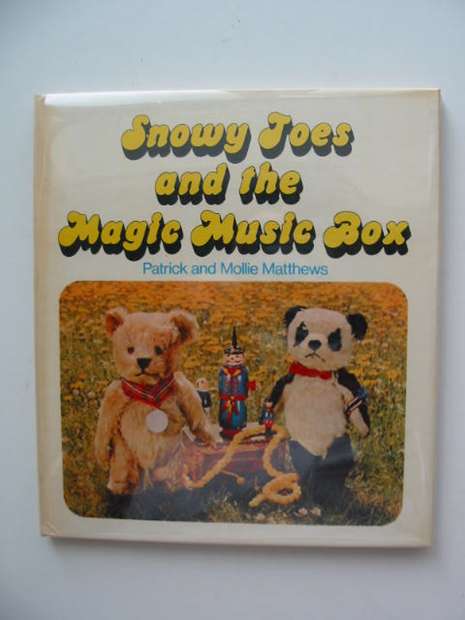 Photo of SNOWY TOES AND THE MAGIC MUSIC BOX written by Matthews, Patrick Matthews, Mollie published by Pelham Books (STOCK CODE: 592516)  for sale by Stella & Rose's Books