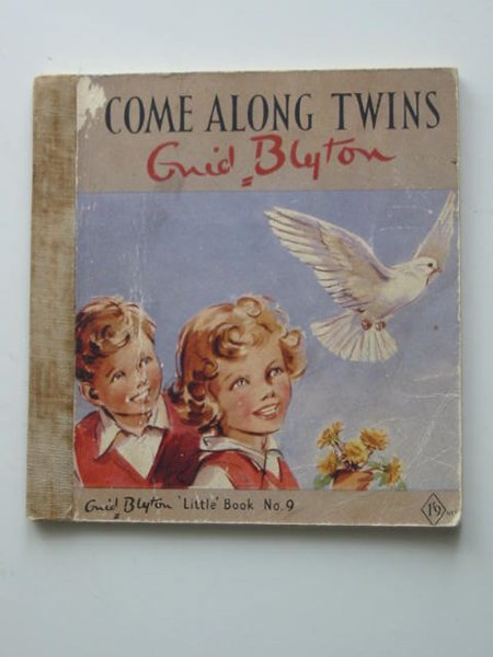 Photo of COME ALONG TWINS- Stock Number: 593709