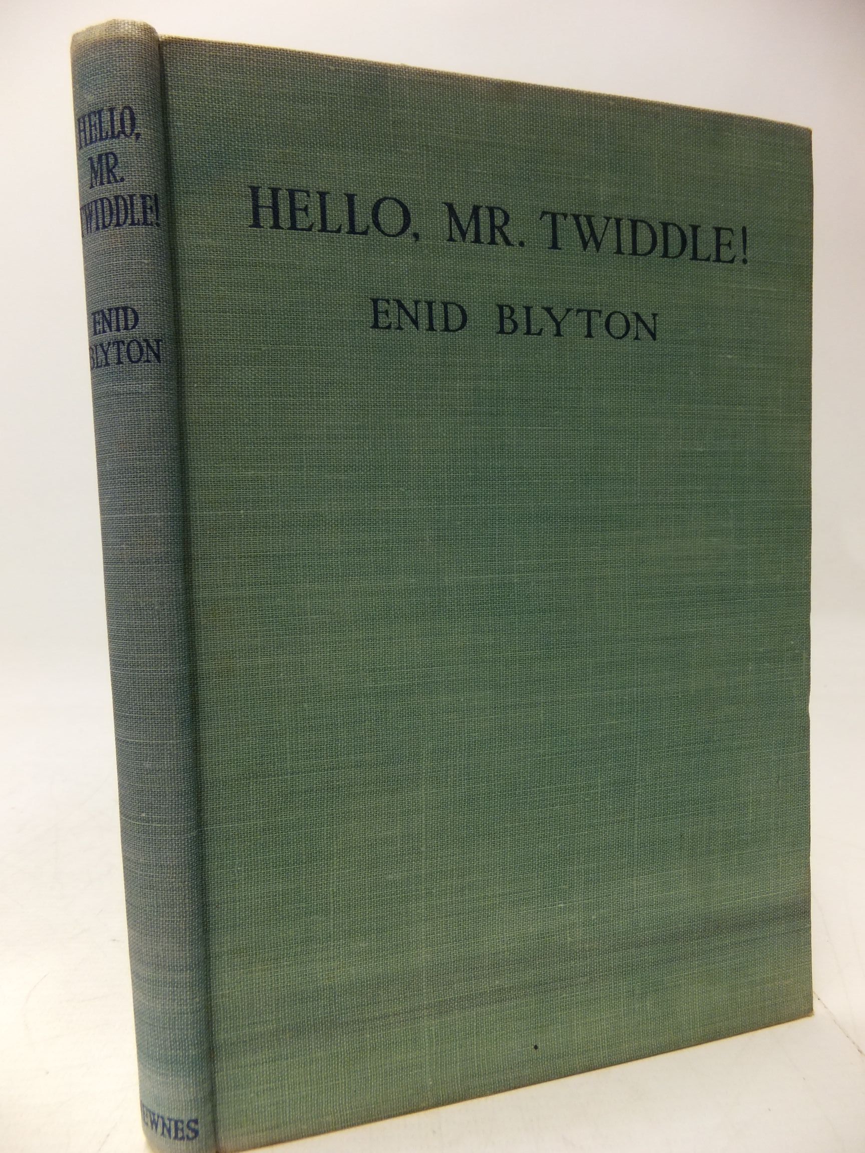 Photo of HELLO, MR. TWIDDLE! written by Blyton, Enid illustrated by McGavin, Hilda published by George Newnes Ltd. (STOCK CODE: 688052)  for sale by Stella & Rose's Books