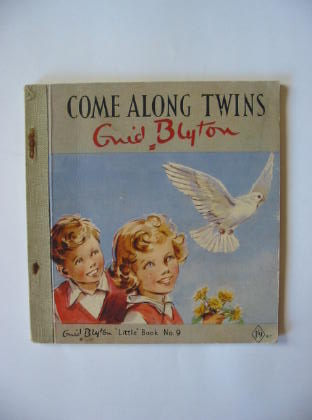 Photo of COME ALONG TWINS- Stock Number: 739612