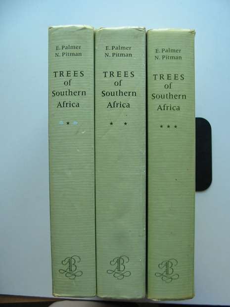 Photo of TREES OF SOUTHERN AFRICA written by Palmer, Eve
Pitman, Norah published by A.A. Balkema (STOCK CODE: 806267)  for sale by Stella & Rose's Books